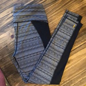 Lucy’s Medium Grey & Black Leggings